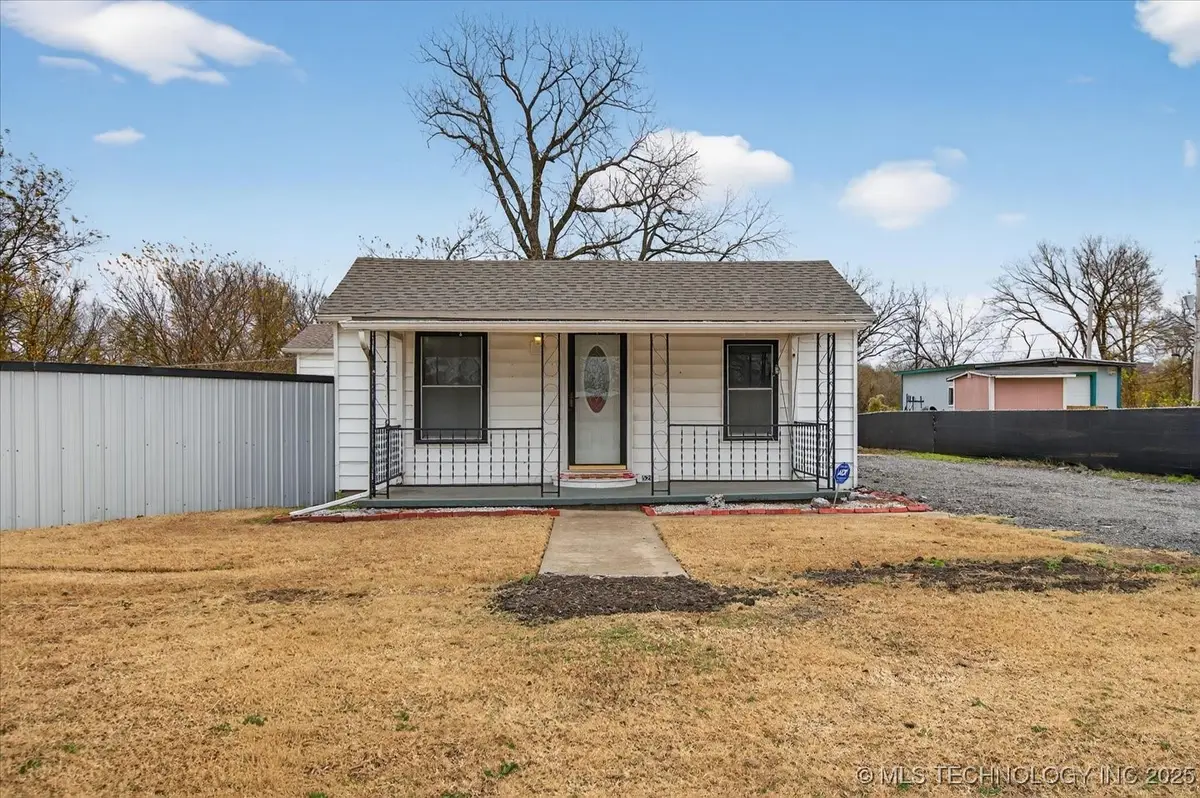 520 N Margarite Avenue, Bartlesville, OK 74003 - Image #1