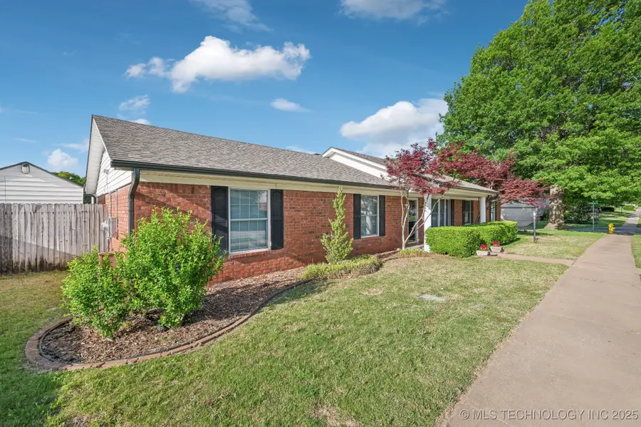 7912 E 53rd Street, Tulsa, OK 74145 - Image #2