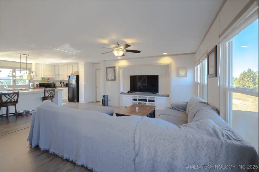 35068 E 1390 Road, Konawa, OK 74849 - Image #3