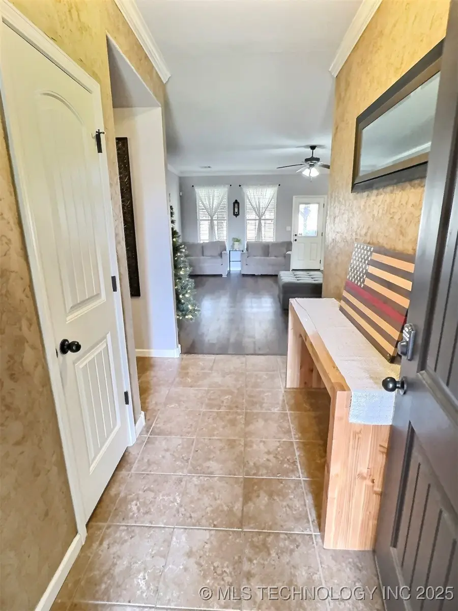 9230 N 143rd East Avenue, Owasso, OK 74055 - Image #2