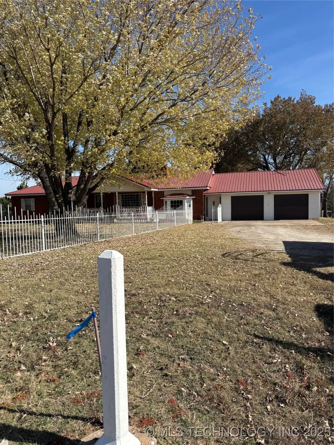 3113 S Twin Mounds Street, Yale, OK 74085 - Image #1