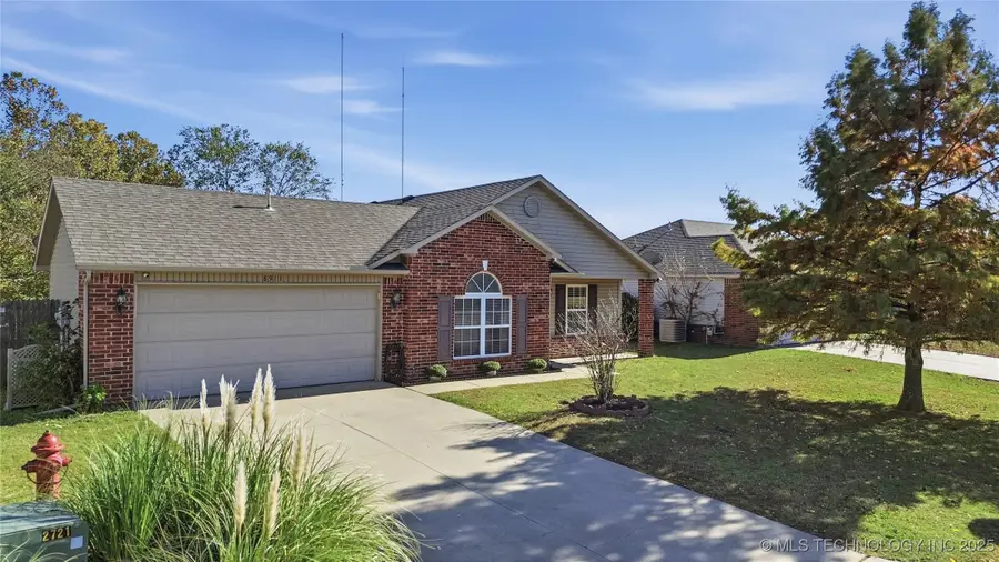 8911 S 261 East Avenue, Broken Arrow, OK 74014 - Image #2