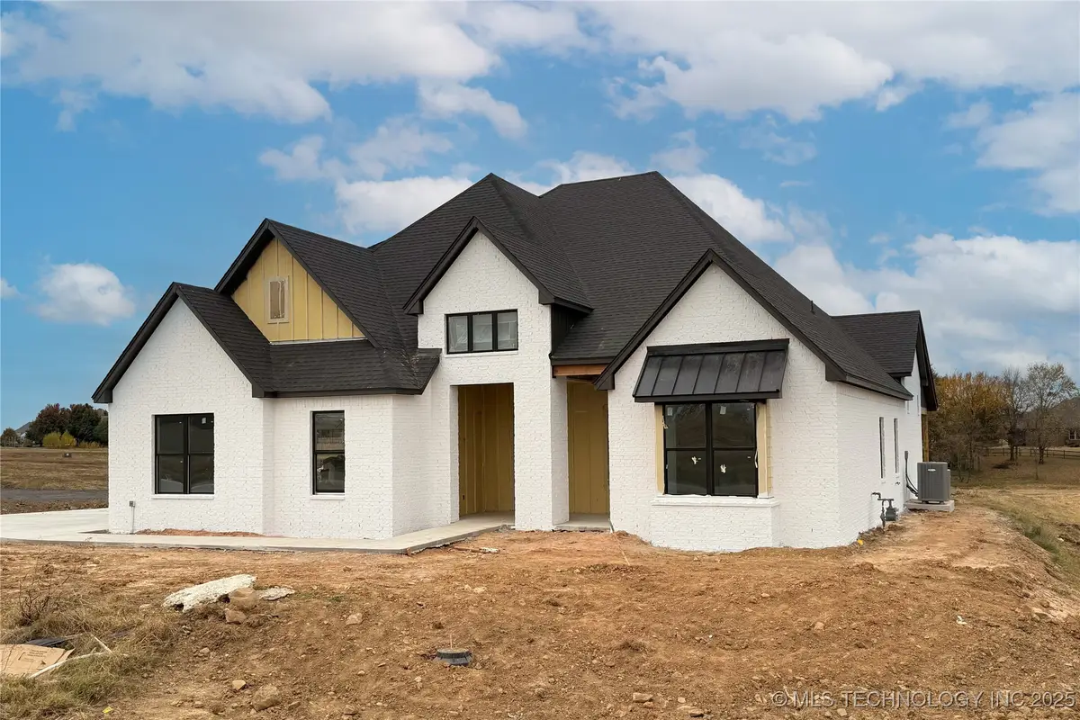 11210 S 215th East Avenue, Broken Arrow, OK 74014 - Image #1