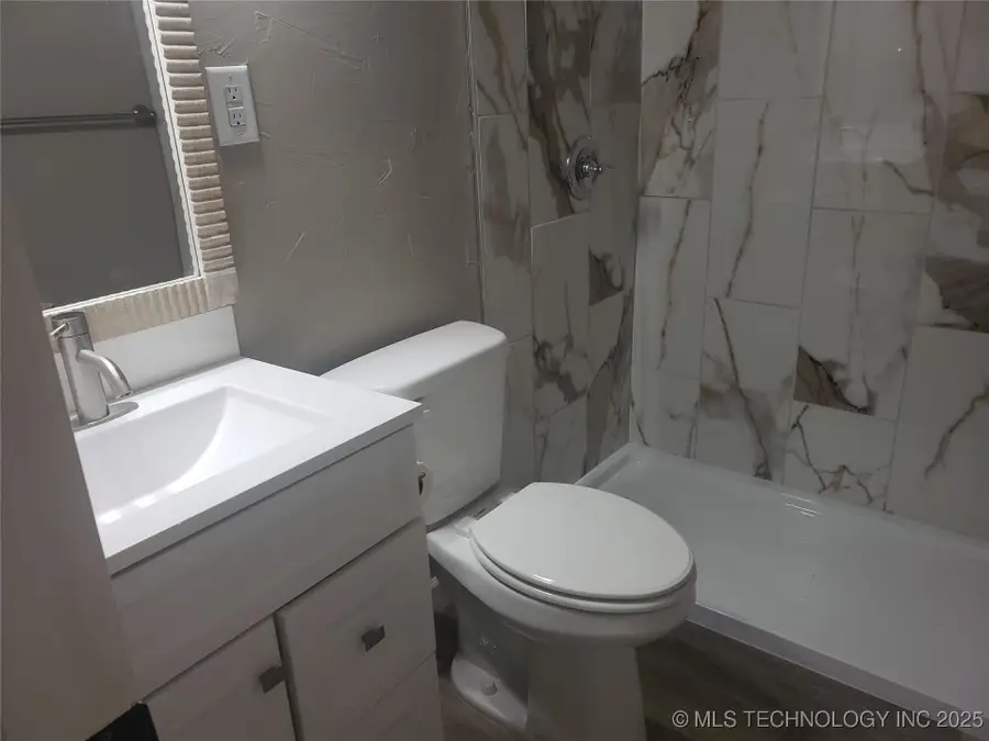 2210 S 133rd East Avenue, Tulsa, OK 74134 - Image #3