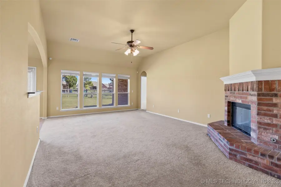 2000 W Vail Street, Broken Arrow, OK 74012 - Image #3