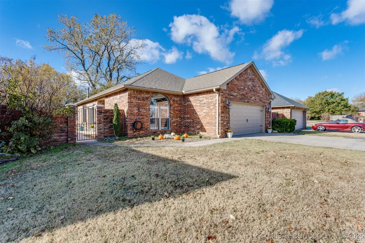1262 Augusta, Shawnee, OK 74801 - Image #1