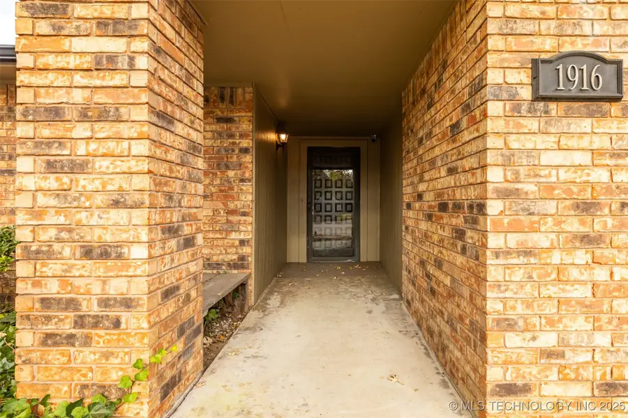 1916 W Indianola Street, Broken Arrow, OK 74012 - Image #3