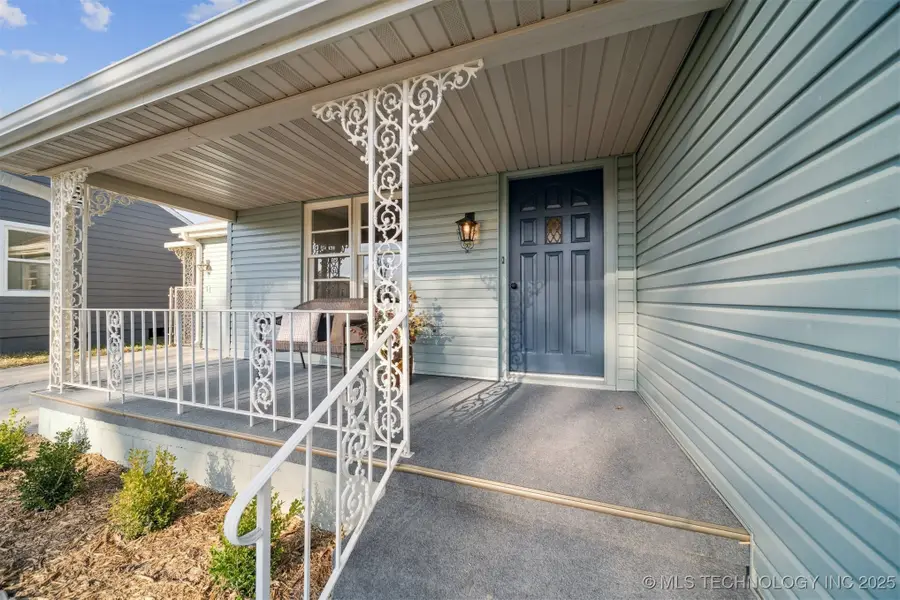 522 E 6th Street, Claremore, OK 74017 - Image #2