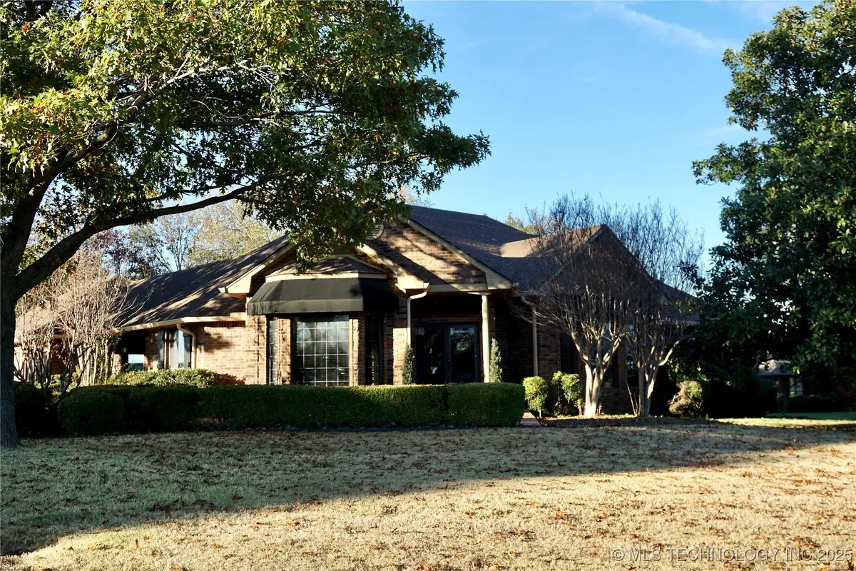 712 Franklin Court, Ardmore, OK 73401 - Image #1