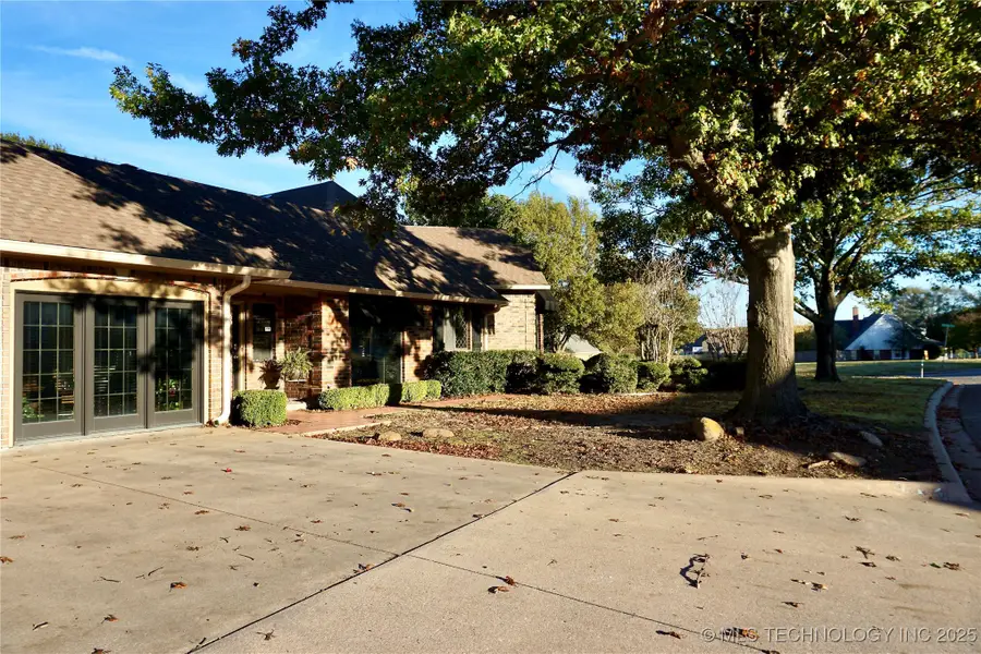 712 Franklin Court, Ardmore, OK 73401 - Image #2
