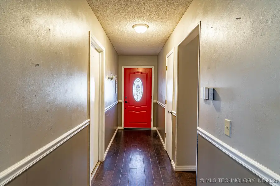 809 S Holmes Avenue, Cushing, OK 74023 - Image #3