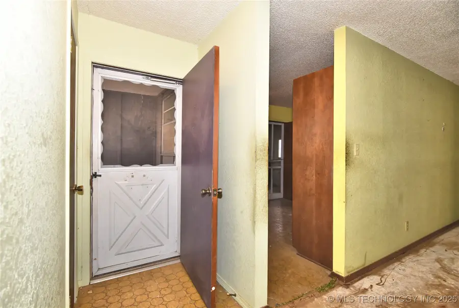 513 W C Street, Jenks, OK 74037 - Image #3