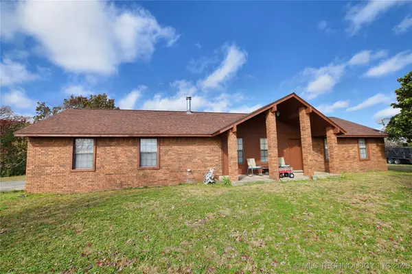 5747 E 620 Road, Locust Grove, OK 74352