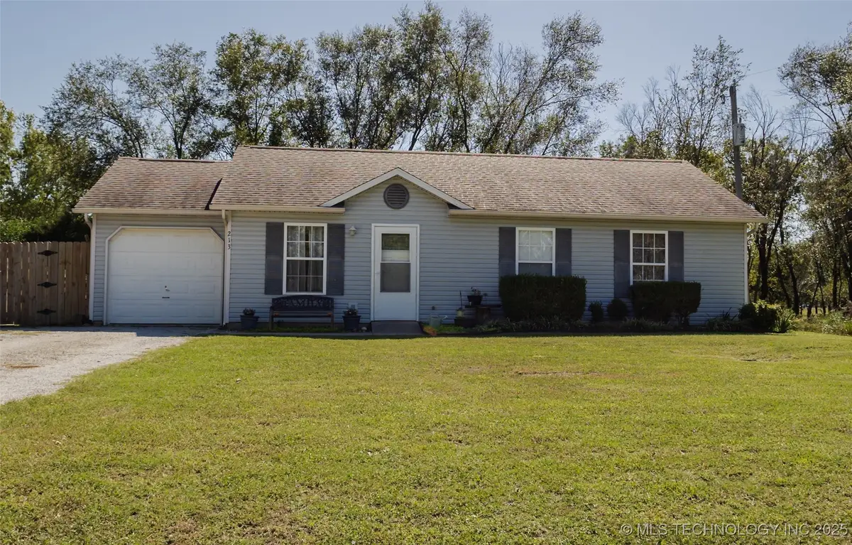 213 E Sunday Avenue, Oologah, OK 74053 - Image #1