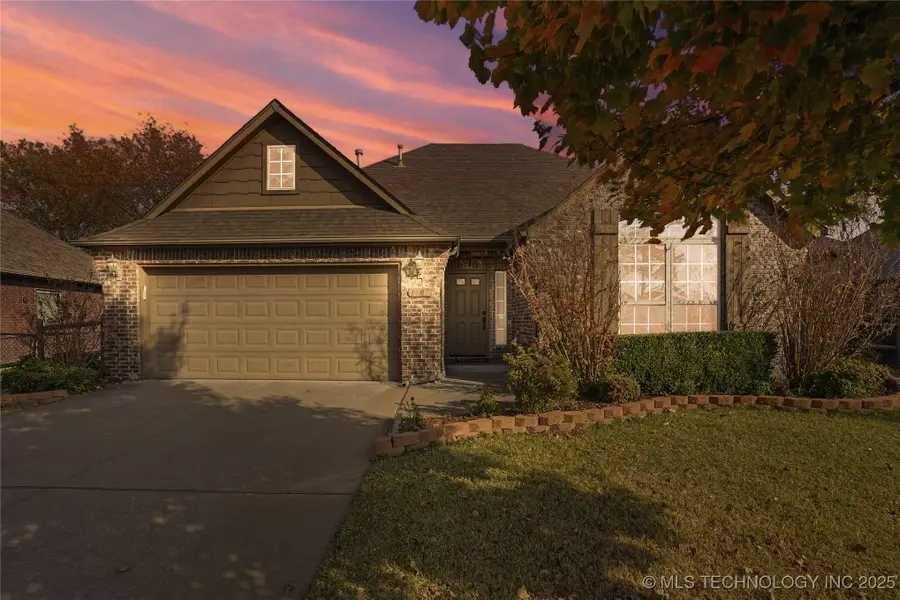 1809 W Woodbury Street, Broken Arrow, OK 74012 - Image #2
