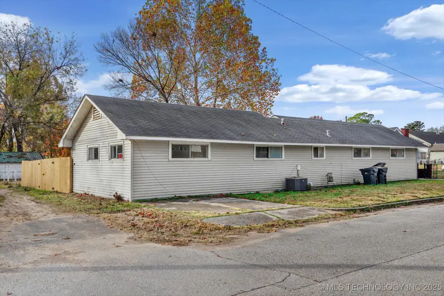701 S Independence Street, Sapulpa, OK 74066 - Image #3
