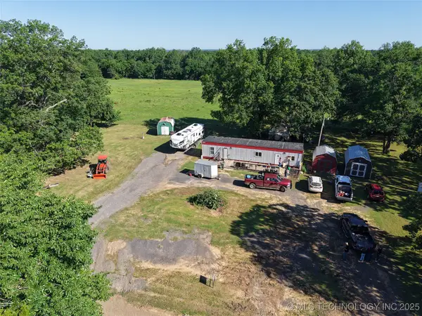 29714 Dogcreek, Shady Point, OK 74956