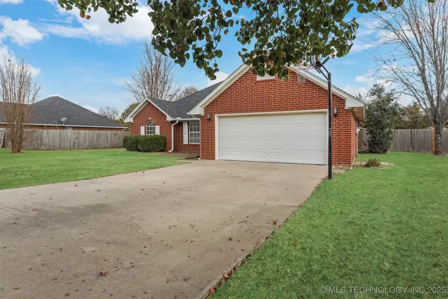93 Summit Circle, Durant, OK 74701 - Image #3