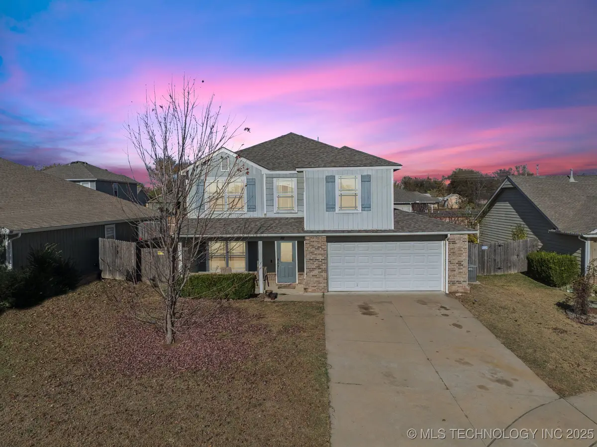 111 W 45th Place, Sand Springs, OK 74063 - Image #1