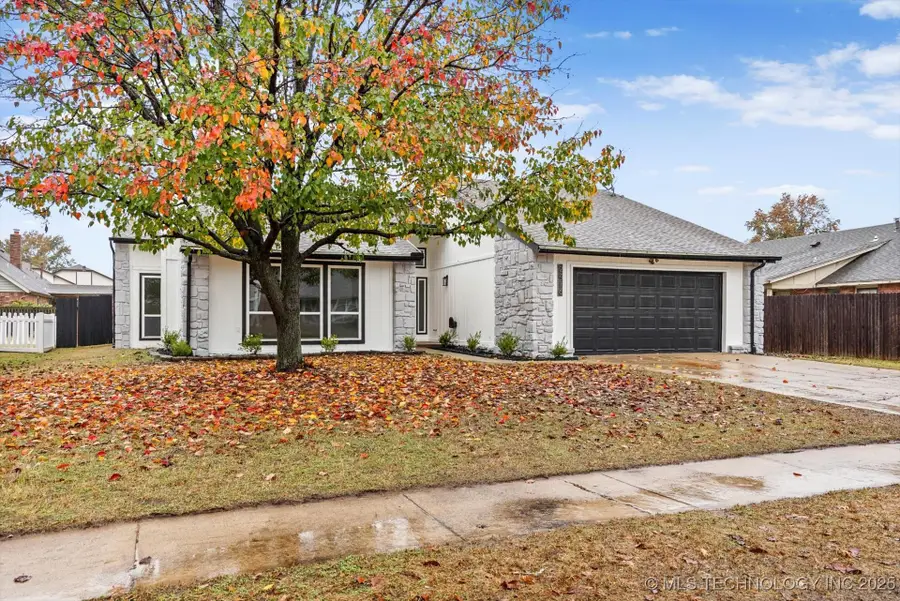 2416 S Elder Avenue, Broken Arrow, OK 74012 - Image #2