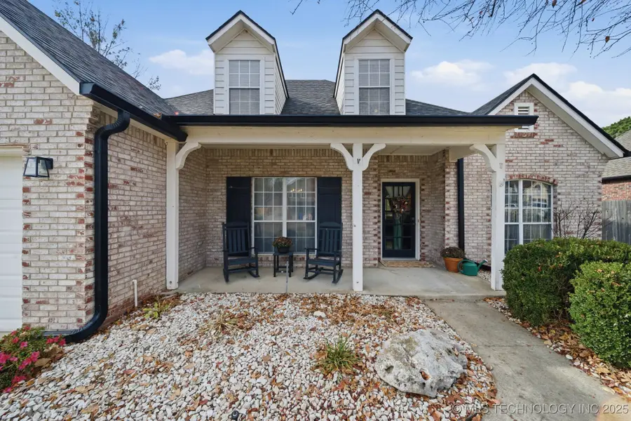 304 N Eucalyptus Court, Broken Arrow, OK 74012 - Image #3