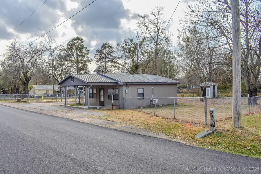 406 SE I Street, Antlers, OK 74523 - Image #3