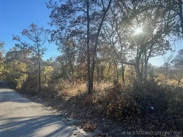 N 214th Street W, Haskell, OK 74436