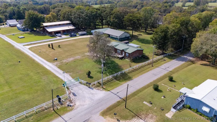38019 S 4417 Road, Big Cabin, OK 74332 - Image #2