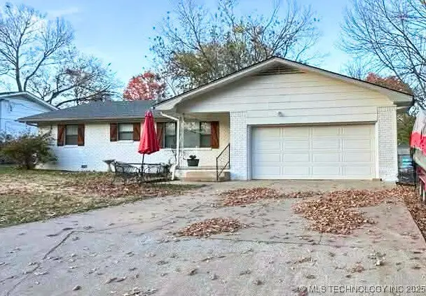 1410 W Danny Street, Claremore, OK 74017 - Image #1