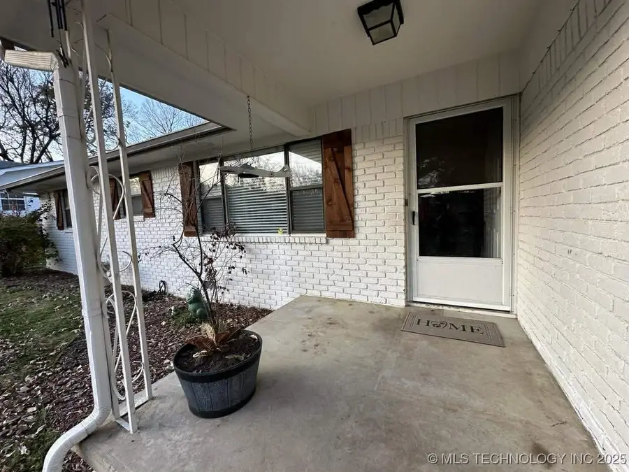 1410 W Danny Street, Claremore, OK 74017 - Image #2