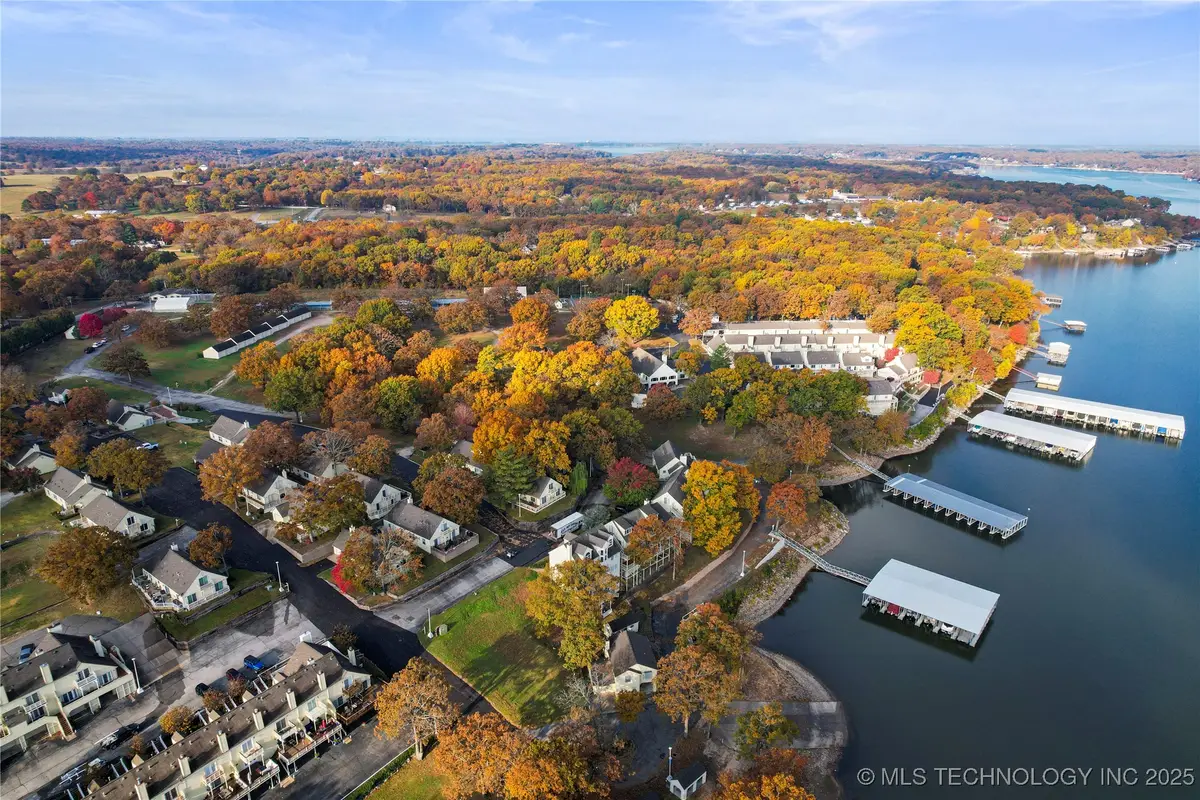 31990 S 624 Place, Grove, OK 74344 - Image #1