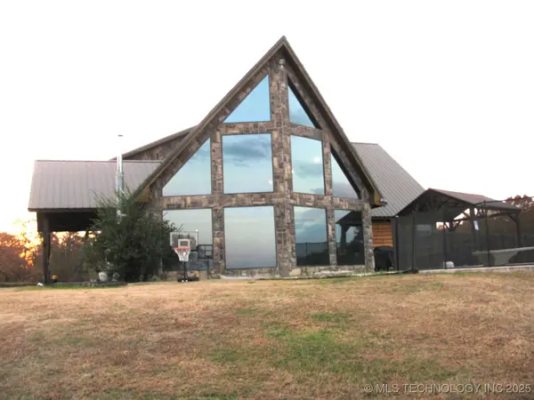 941 N 4420 Road, Valliant, OK 74764