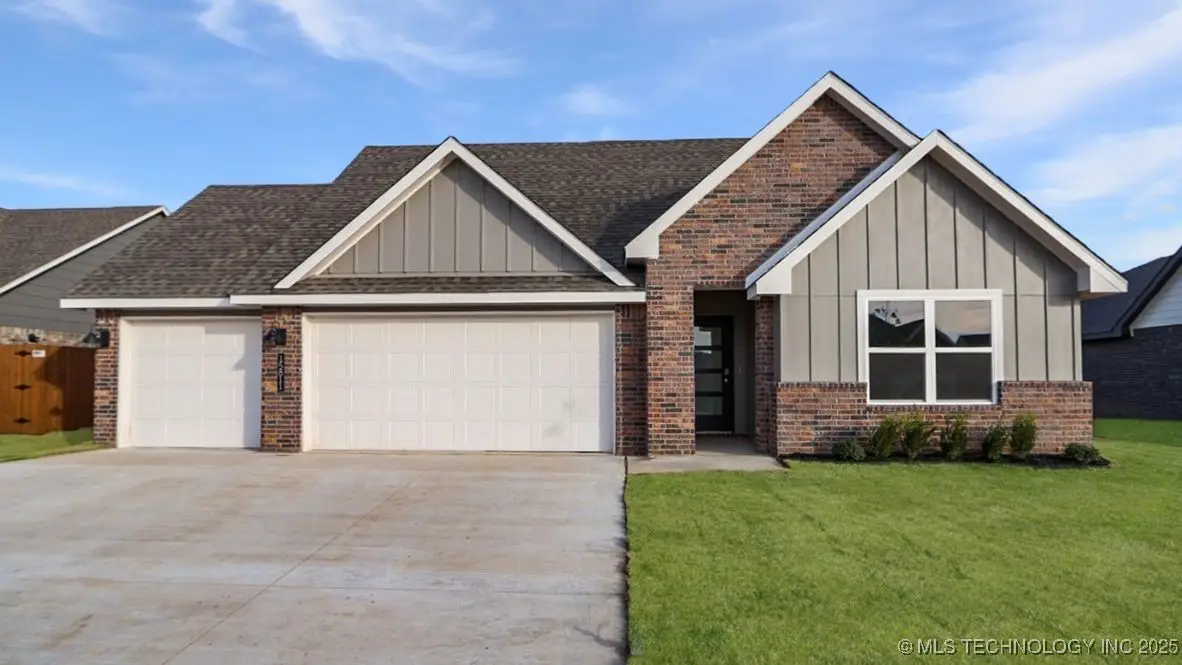 15811 E 75th Place, Owasso, OK 74055 - Image #1