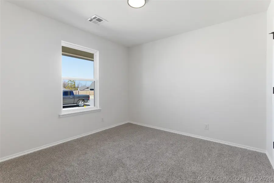 11406 E 93rd Place, Owasso, OK 74055 - #3