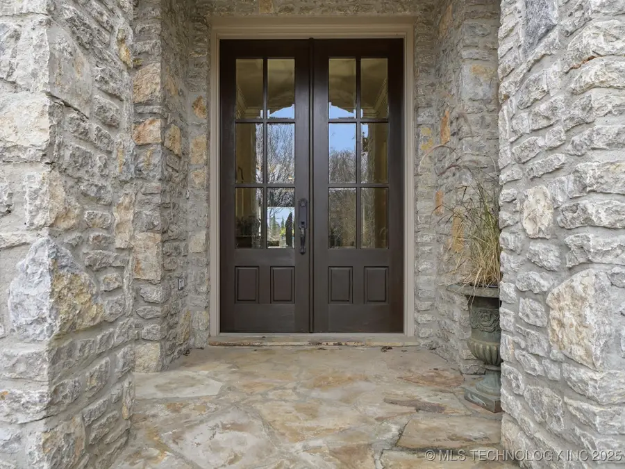 10121 N Glen Ellen Road, Owasso, OK 74055 - Image #3