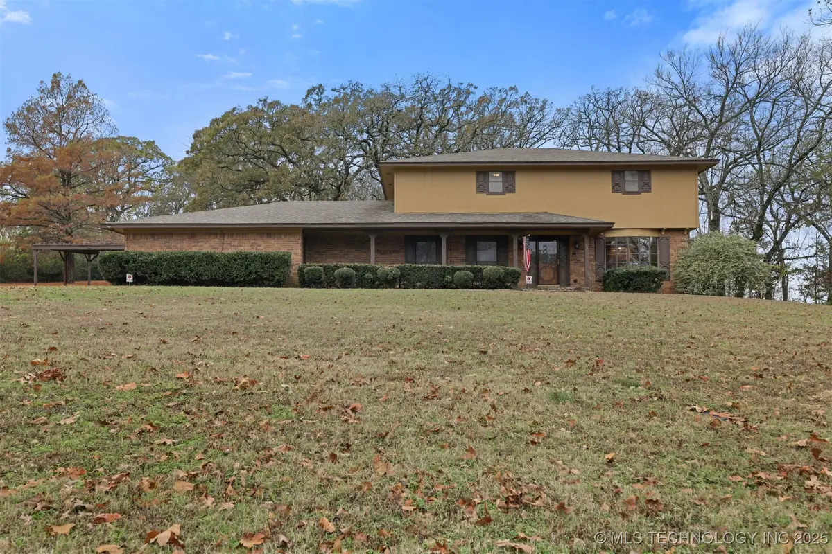 921 Crooked Oak Drive, Durant, OK 74701 - Image #1