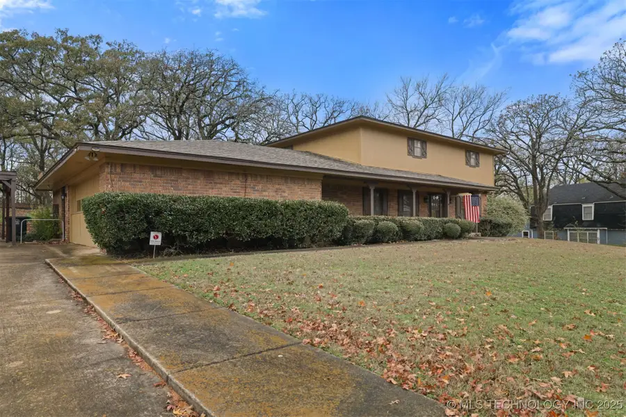 921 Crooked Oak Drive, Durant, OK 74701 - Image #2