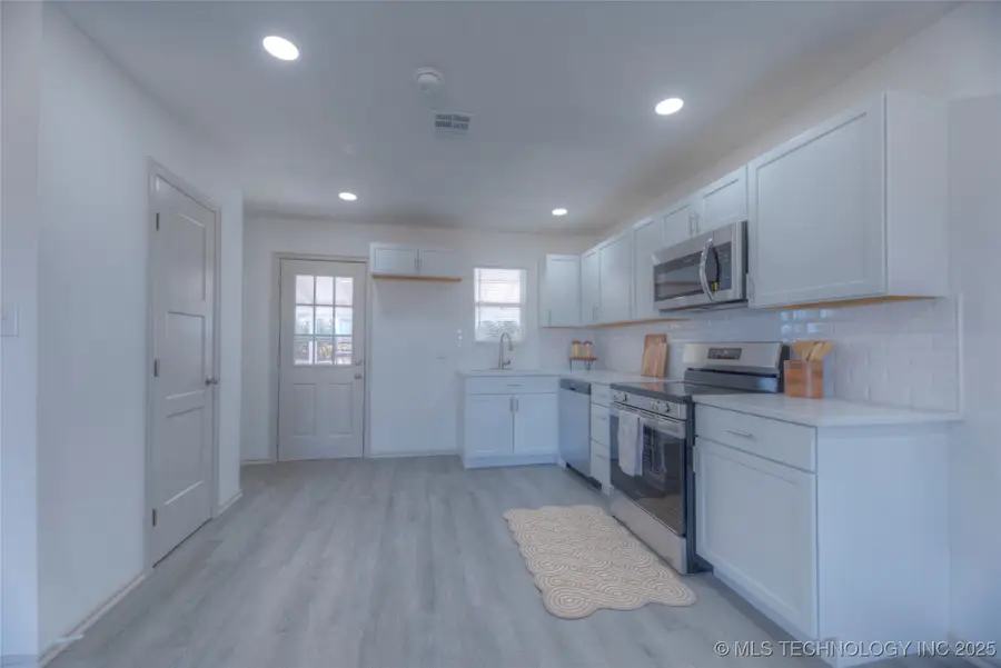 2920 E 201st Street S, Mounds, OK 74047 - Image #3