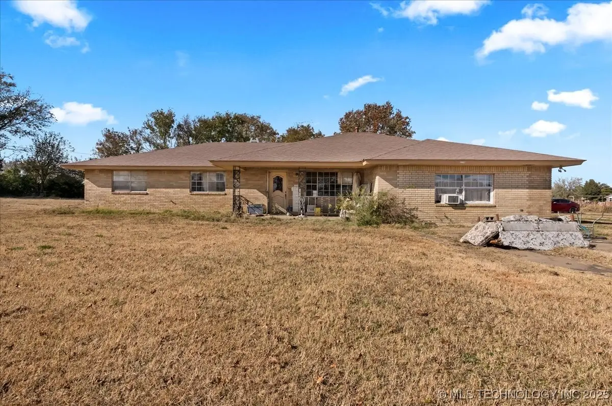 18954 S Hisaw Drive, Claremore, OK 74017 - Image #1