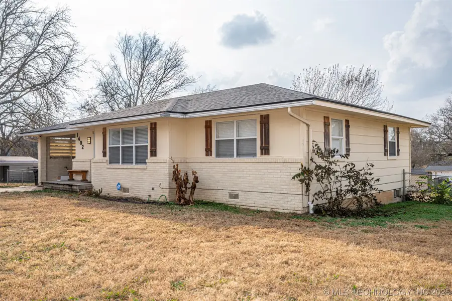 1402 W 10th, Sulphur, OK 73086 - Image #2