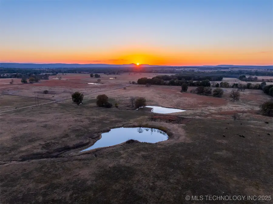 80 S County Road 4440, McCurtain, OK 74944 - Image #2