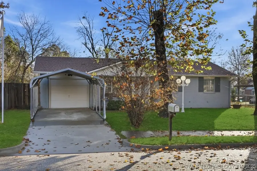 111 S 162nd East Avenue, Tulsa, OK 74108 - Image #2