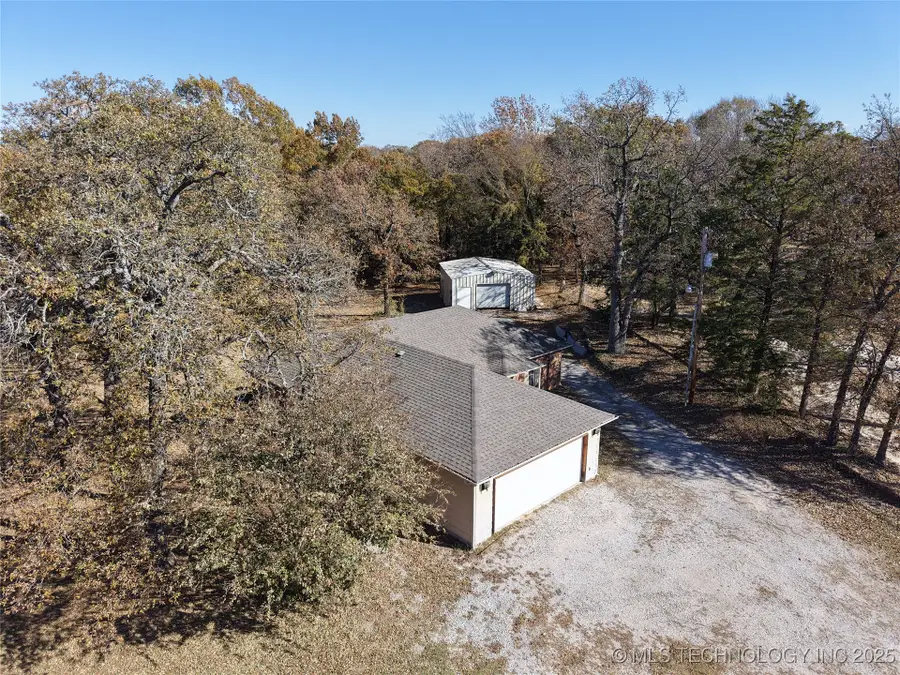 1114 Comet, Ardmore, OK 73401 - Image #2