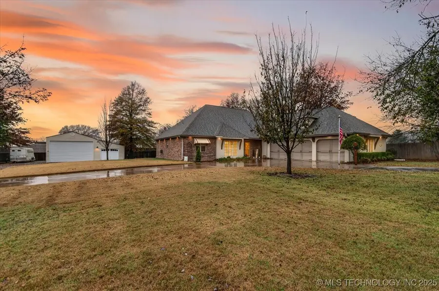 2409 Gary Avenue, Bartlesville, OK 74006 - Image #2