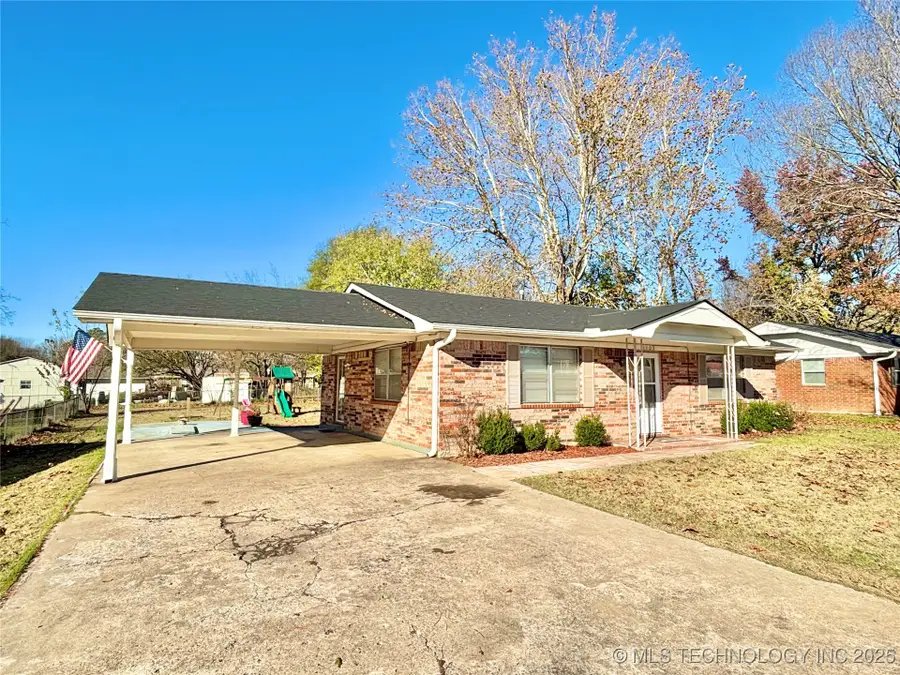 1103 NW 9th Street, Stigler, OK 74462 - Image #2