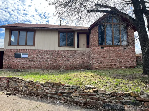 4450 W Lakeshore Run, Cleveland, OK 74020