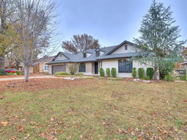 517 Meadowood Drive, Broken Arrow, OK 74011