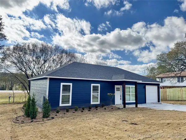 11825 W 838 Road, Tahlequah, OK 74464