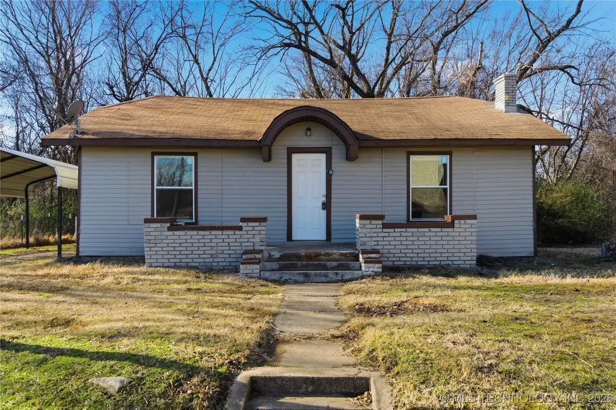 521 S 7th Street, Muskogee, OK 74401 - #1