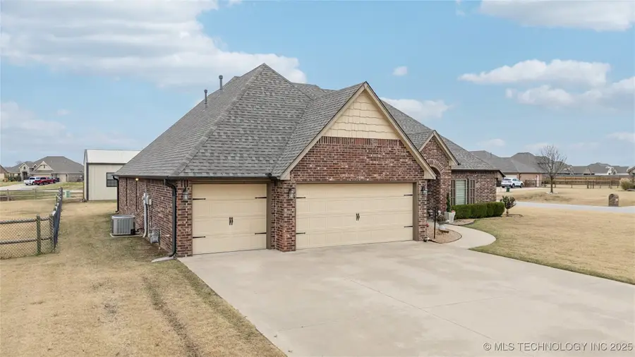 14419 N 66th East Avenue, Collinsville, OK 74021 - Image #3